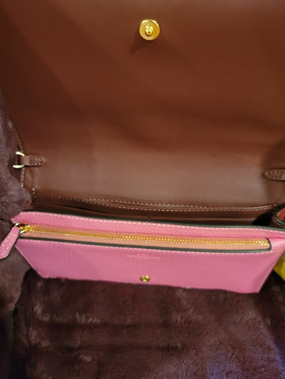 Coach NWOT Pink Cartoon Anna Foldover Clutch Crossbody With Trompe L'oeil Print - Picture 6 of 10